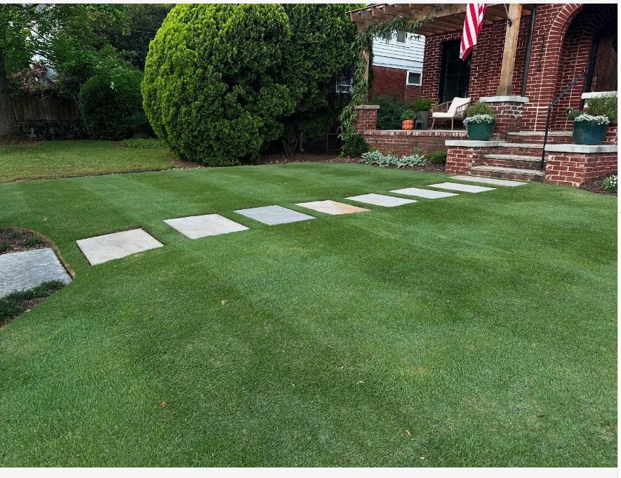 Measuring an Atlanta lawn on a satellite map for a lawn care estimate