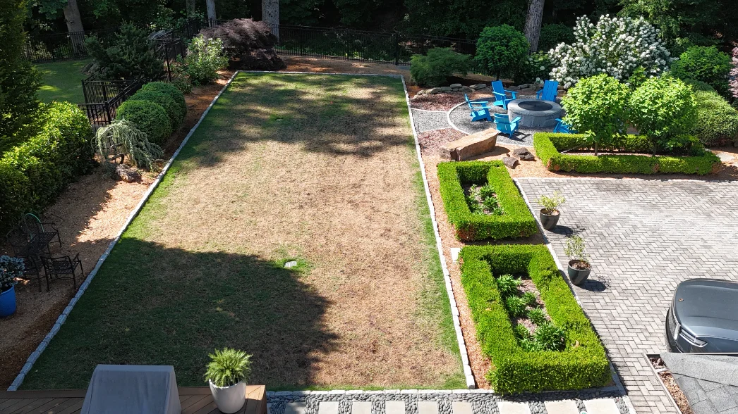 Atlanta lawn before Jacobs Turf treatment