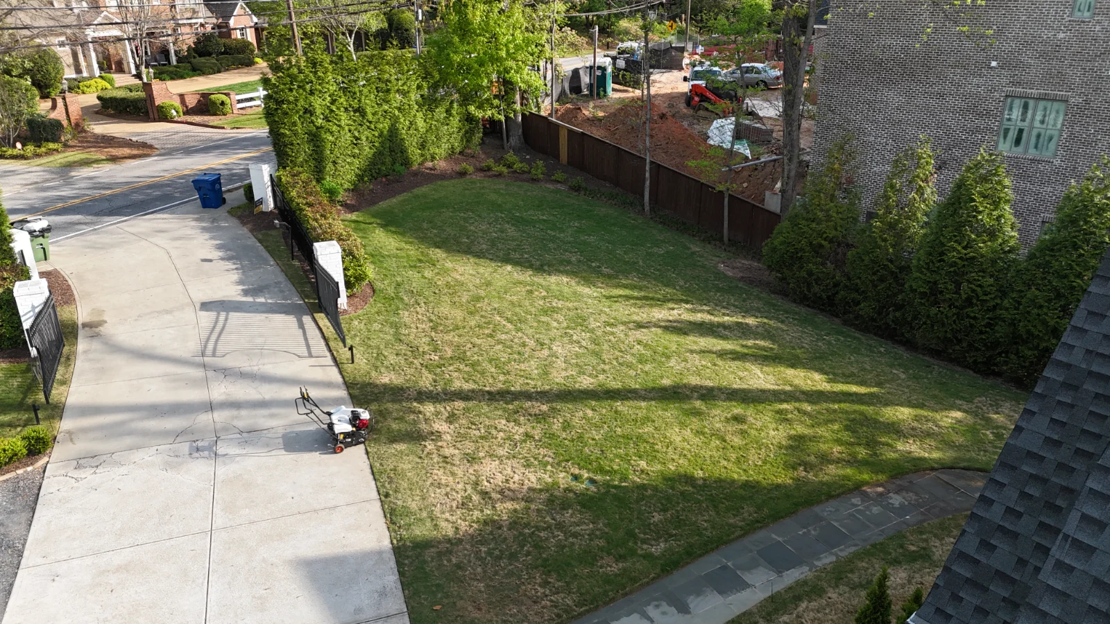 Atlanta lawn before Jacobs Turf treatment